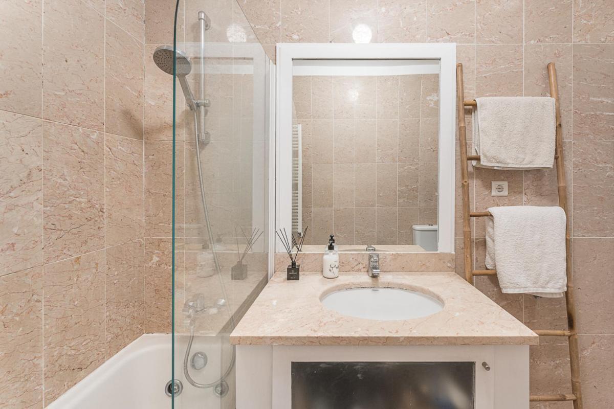 Beachfront Apartment Матосиньос Екстериор снимка